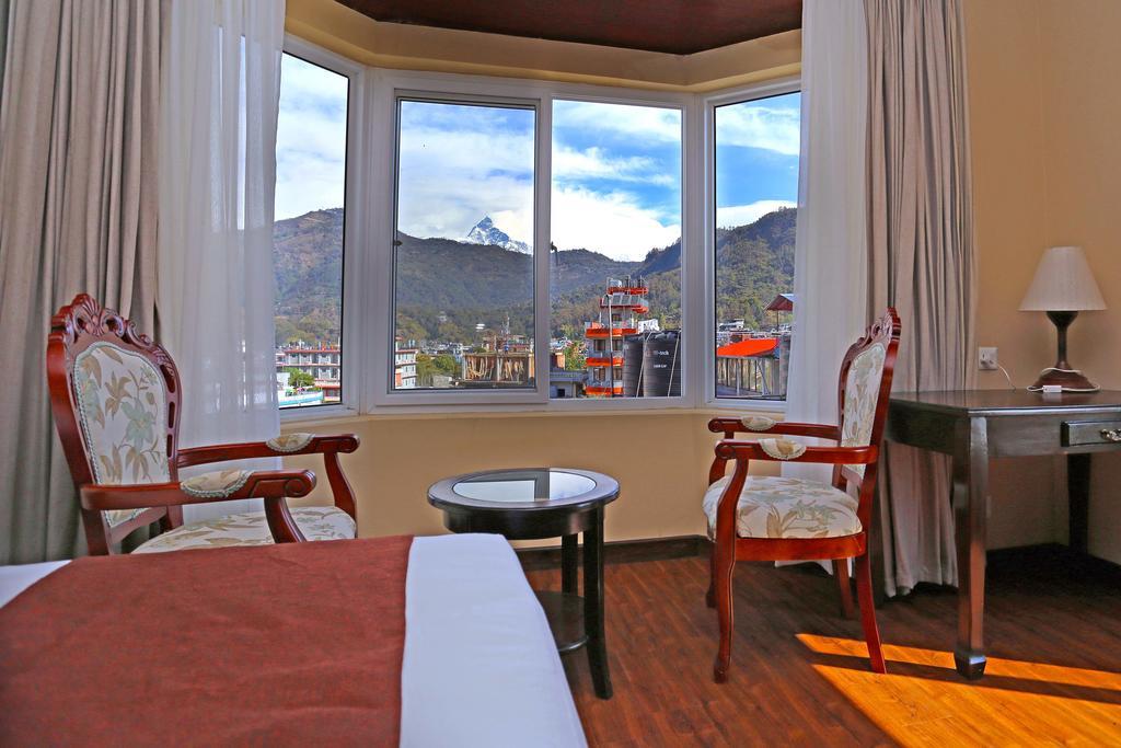 Da Yatra Courtyard Hotel Похара Екстериор снимка